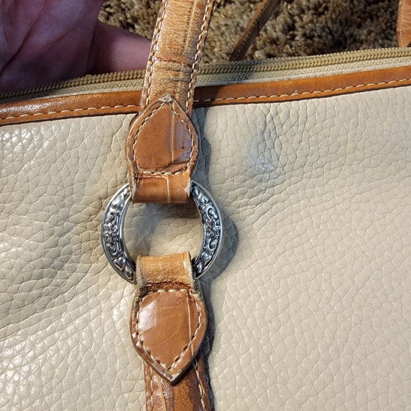 Brighton Handbag - Picture 5 of 6